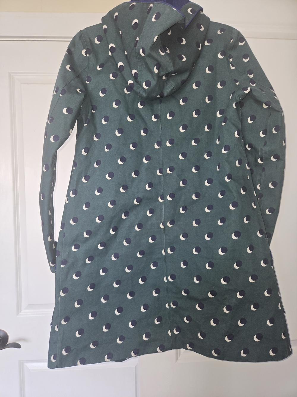 Dark Green Boden Anya Crescent Print Hooded Raincoat - Picture 5 of 5